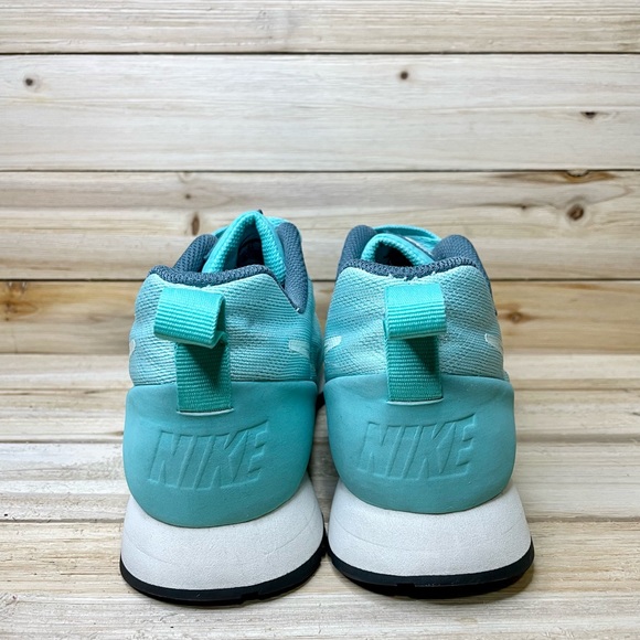 Nike MD Runner 2 Eng Mesh Running Shoes - Picture 4 of 8